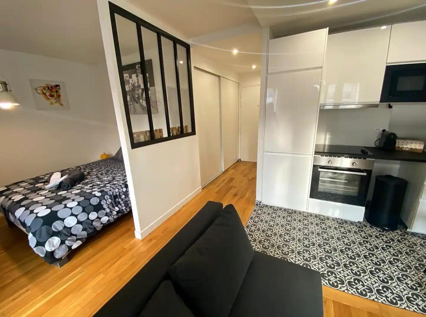 Appartement Cosy - 200m De Paris